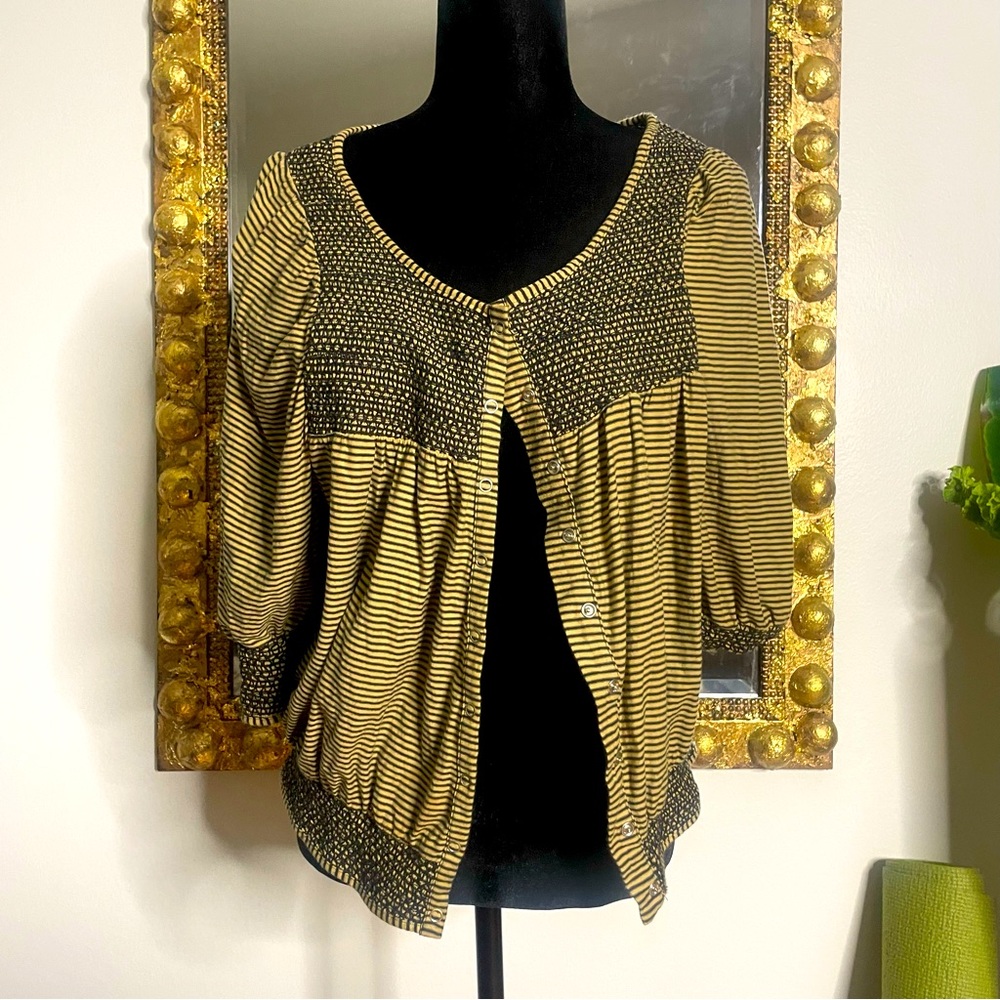 Kimchi Blue Urban Outfitters Embroidered ScoopNeck Button Half Sleeve Cardigan
